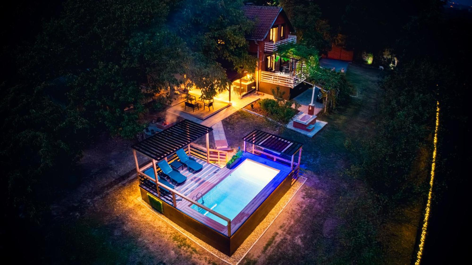 Villa Dijana - Pool, Spa, Outdoor Kitchen Belgrade Exterior photo
