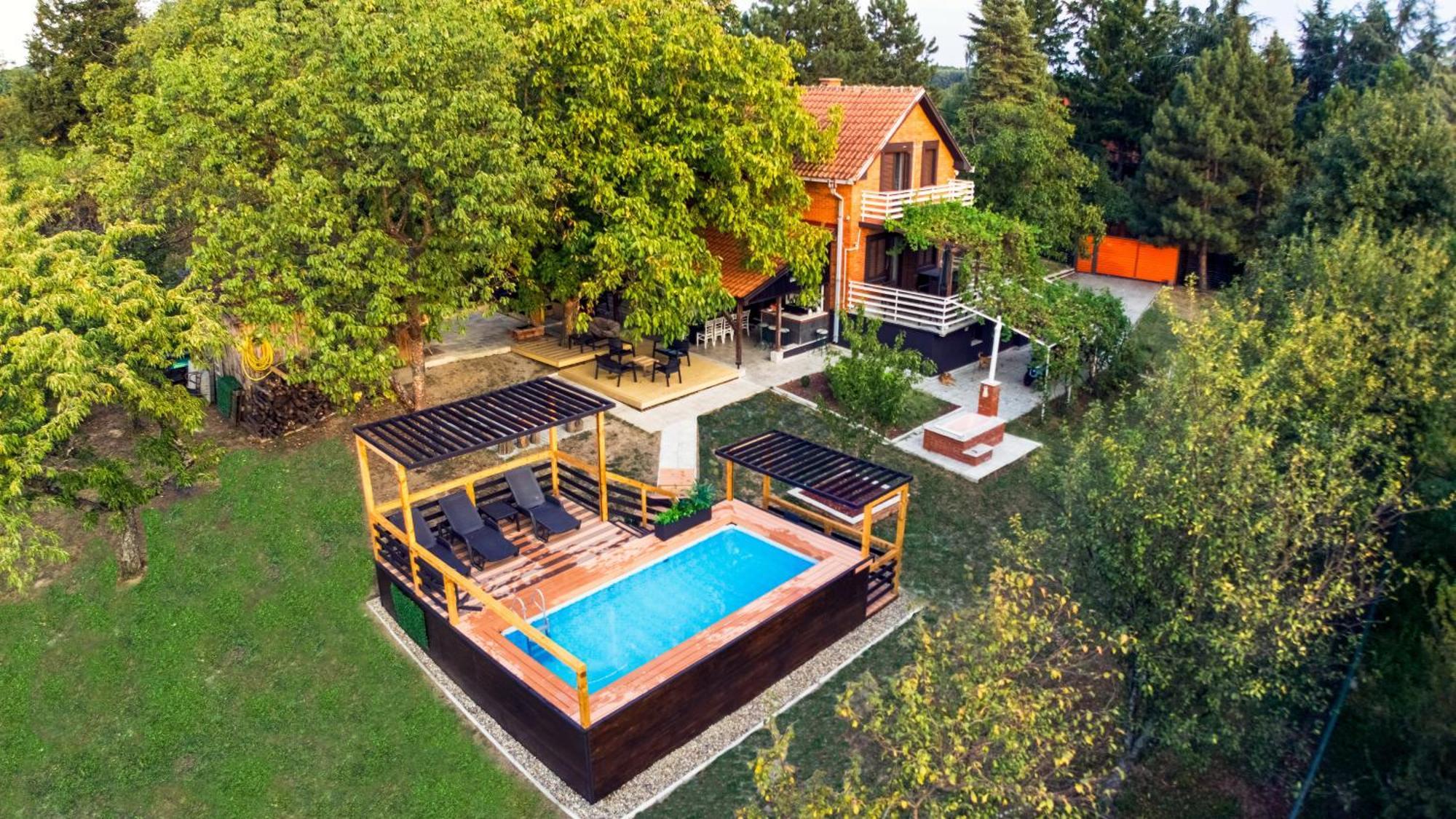 Villa Dijana - Pool, Spa, Outdoor Kitchen Belgrade Exterior photo